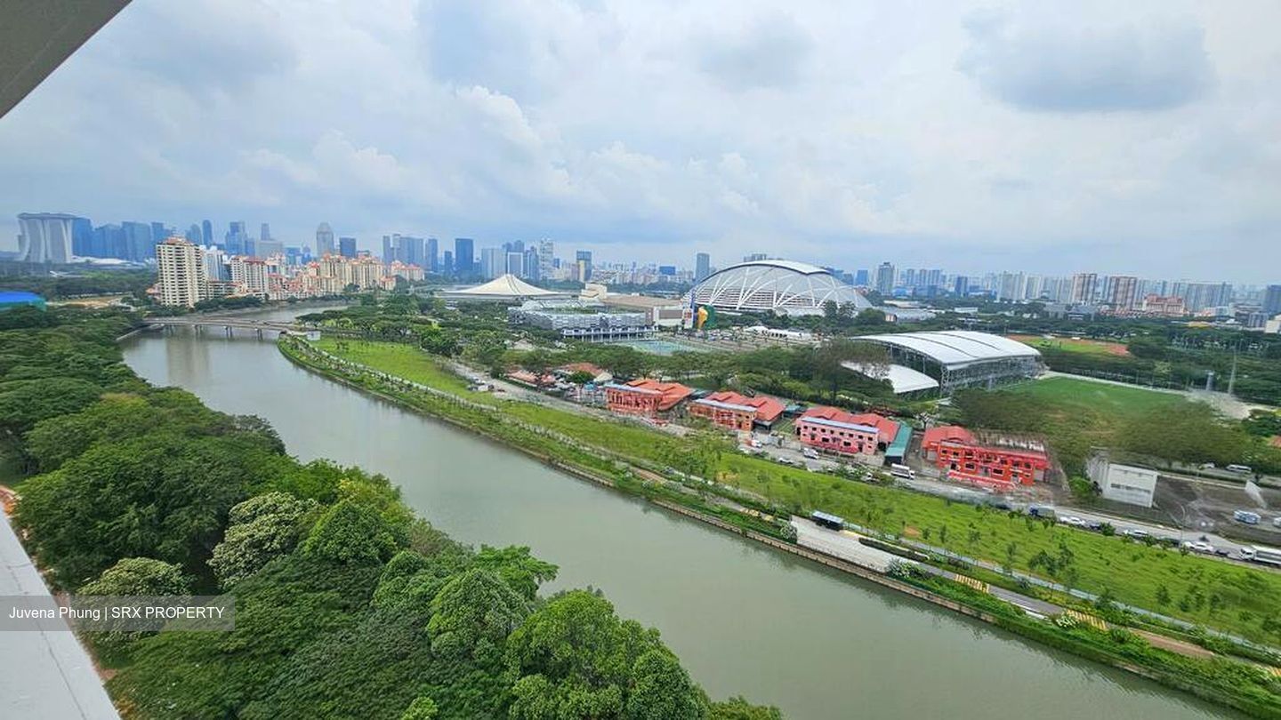 RiverEdge (D15), Condominium #425135391